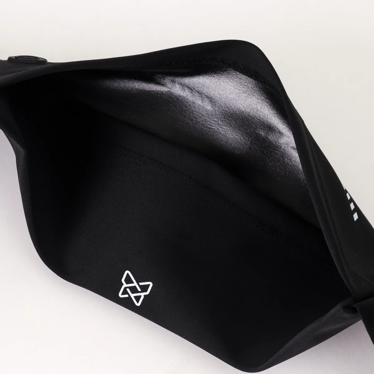 Atalon Running Belt pocket close up